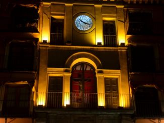 Spain, Toledo, station – clock, Mar. 2014