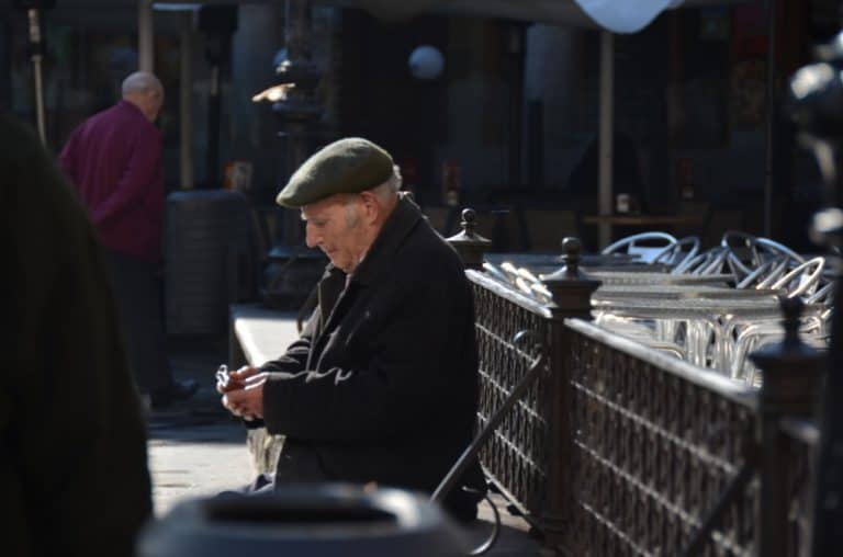 Spain, Toledo – elderly man under the sun, Mar. 2014 (Toledo)
