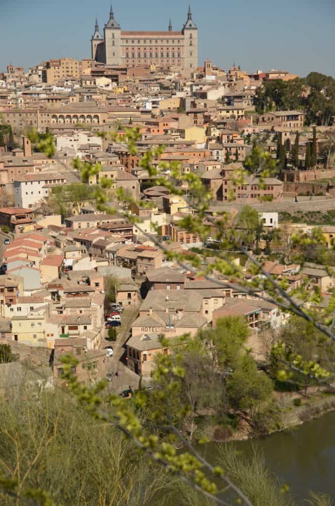 Spagna, Toledo – Alcazar sulla collina, mar. 2014 (Toledo)