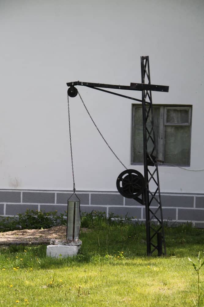 Romania, Snagov – macchinario, apr. 2014 (Bucarest)