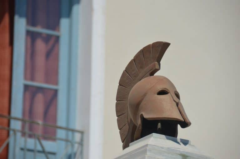 Greece, Syros, Ermoupoli – helmet, Sept.2013 (Syros)