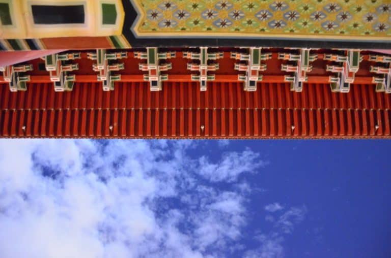 Taiwan, Taipei – look up the sky, Dec.2012 (Taipei)