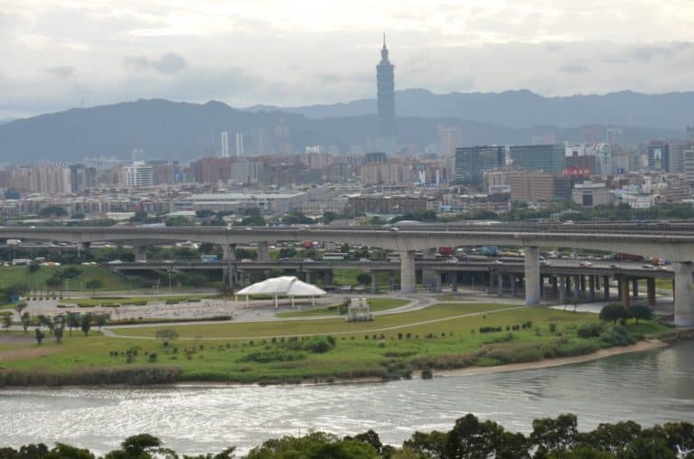 Taiwan, Taipei – view with river, Dec.2012 (Taipei)