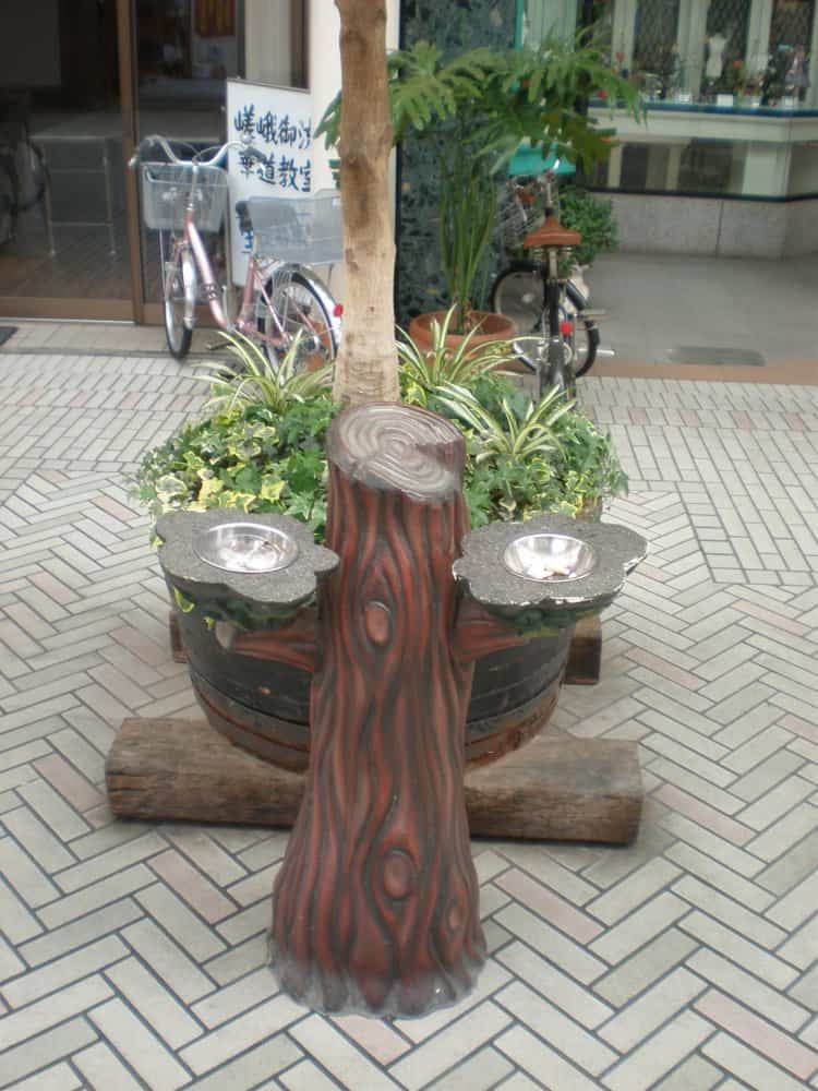 Japan, Takamatsu – original ashtray, Apr. 2013