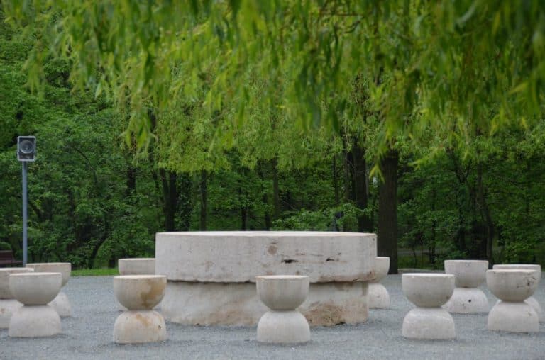 Romania, Taugu Jiu – Table of Silence, Apr. 2014 (Târgu Jiu)