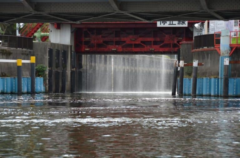 日本、東京－水門 2014年8月 (東京)