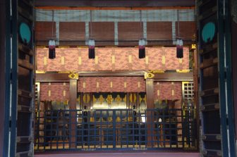 Tokyo – Ueno, sparrows, Aug.2016