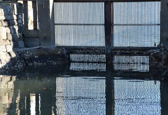 Tokyo, on the river – metal of bridge, Dec.2017