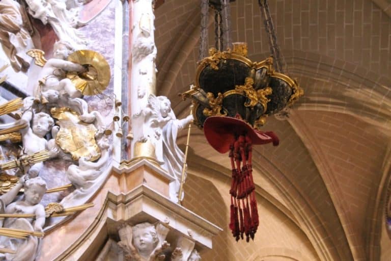 Spagna, Toledo, cattedrale – complicato intaglio, mar. 2014 (Toledo)