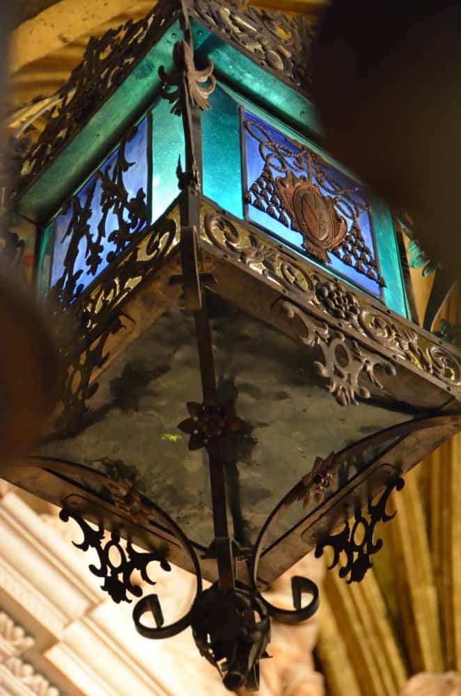 Spain, Toledo, cathedral – blue green lamp, Mar.2014 (Toledo)