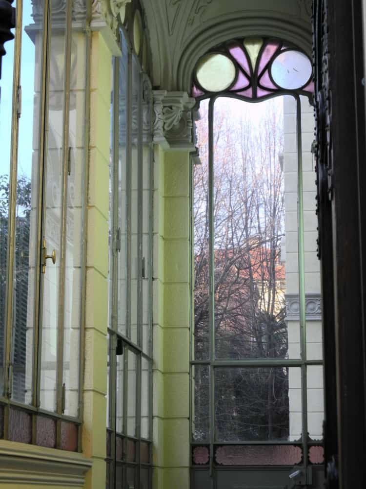 Italy, Turin – long windows, Feb.2015 (Turín)