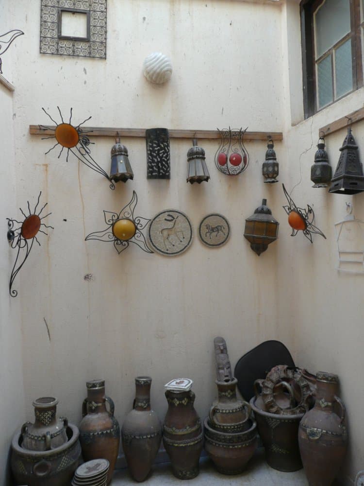 Tunisia, Tozeur – ornaments, Dec.2008 (Tozeur)