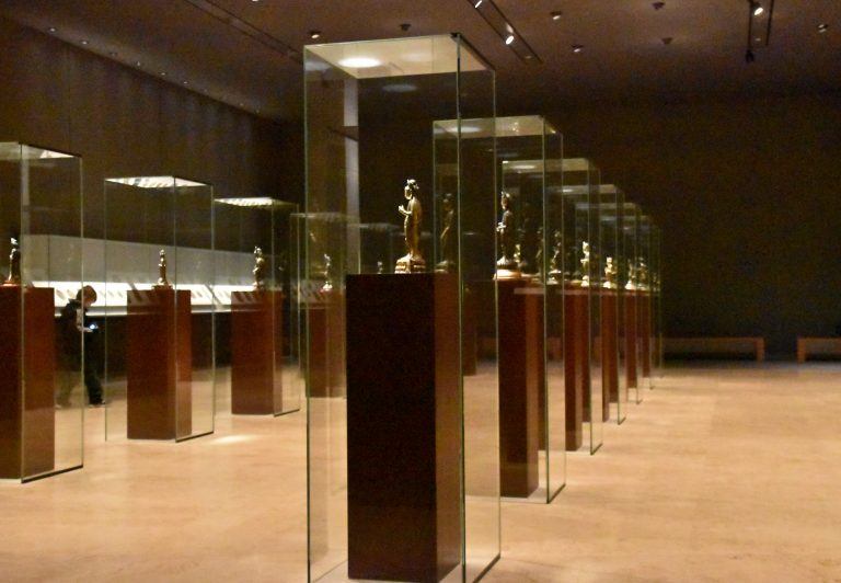 上野、東京国立博物館－列 2018年1月 (東京)