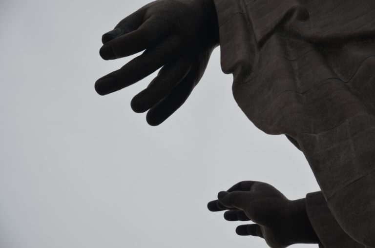 Ushiku – mani, Maggio 2015