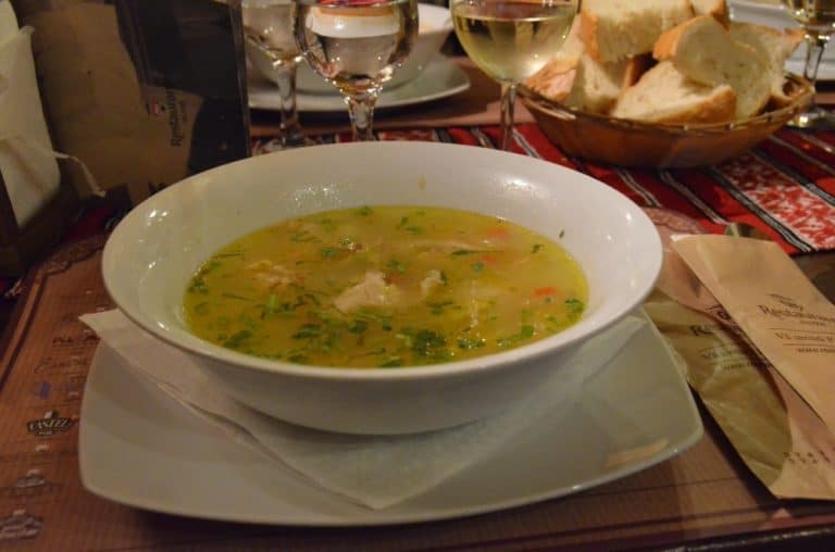 Romania, Ramnicu Valcea – soup, Apr. 2014 (Valcea)