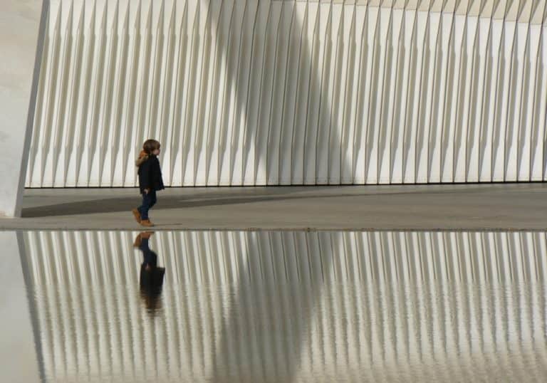 City of Arts & Sciences – child and lines, Feb.2016 (Valencia)
