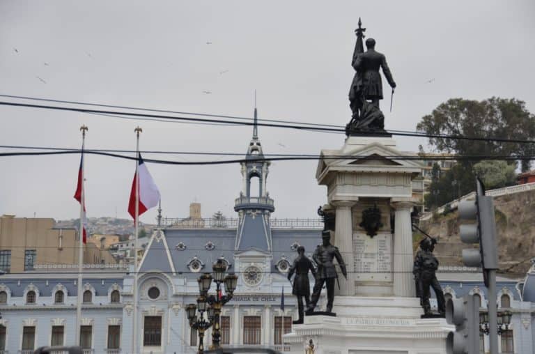 Plaza Sotomayor -monumento, Dic.2015 (Valparaiso)