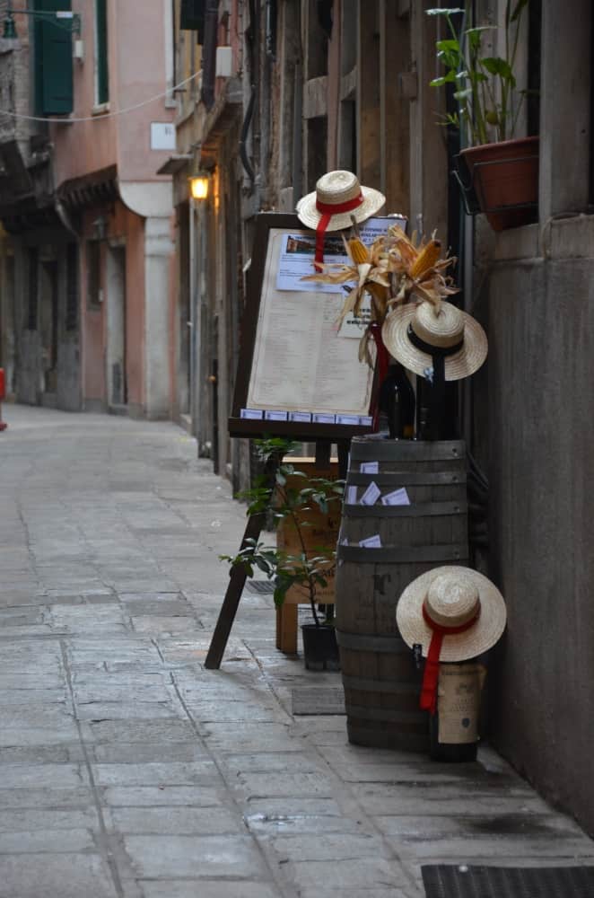 città – cappelli, Ott.2015 (Venezia)