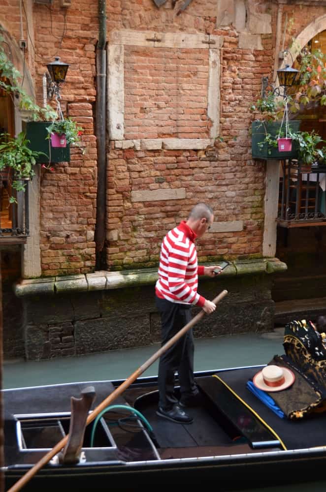 gondola – messaggiando, Ott.2015 (Venezia)