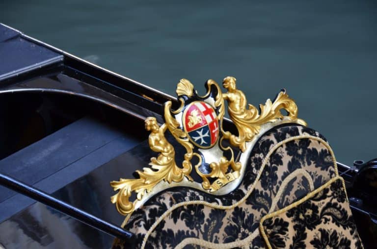 gondola – sedile decorato, Ott.2015 (Venezia)