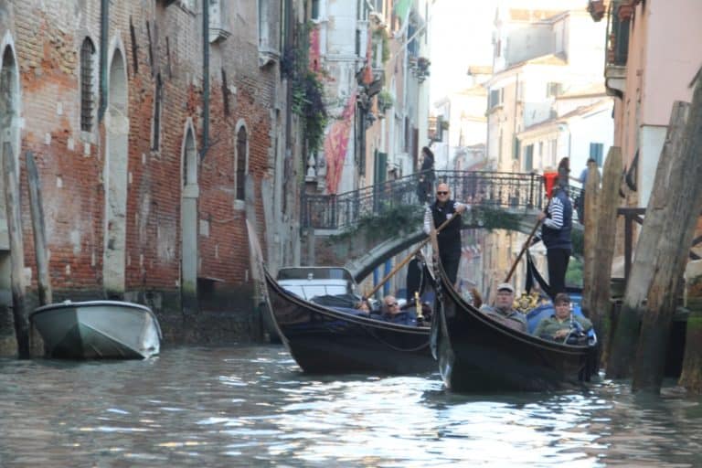 gondola – due gondole e ponte, Ott.2015 (Venezia)