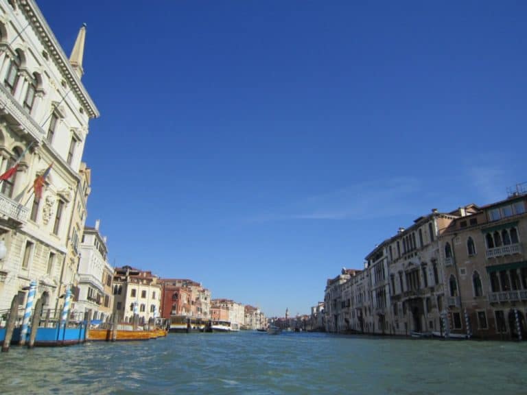 Grand Canal – blue sky, Oct.2015 (Venice)