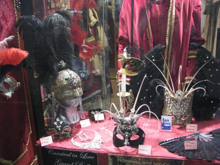 town – front of the shop, Oct.2015 (Venice)