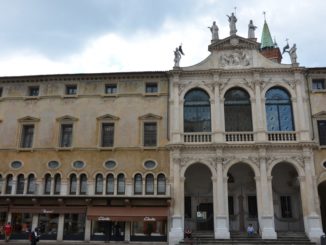 ヴィチェンツァ－教会の顔 2016年6月