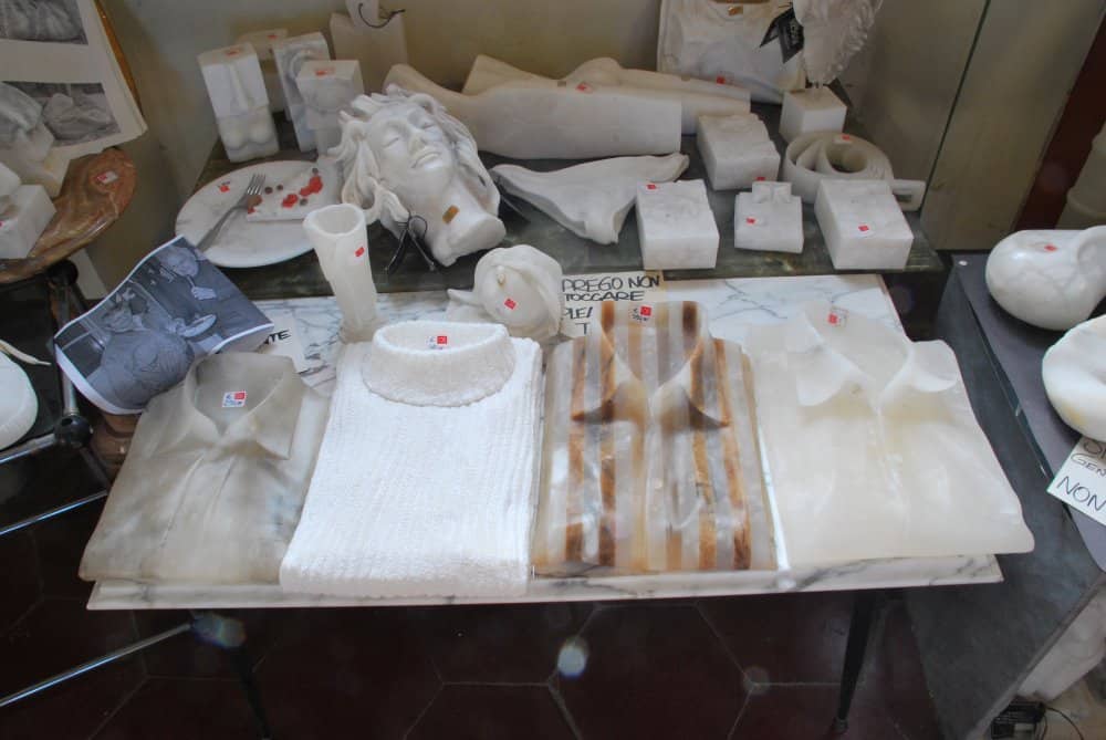 ヴォルテッラ産　アラバスター　工芸品　小物入れ イタリア製 アラバスタ Genuine Alabaster Made in Italy 小箱