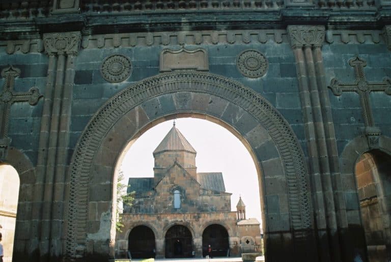 Yerevan 14 (エレバン)