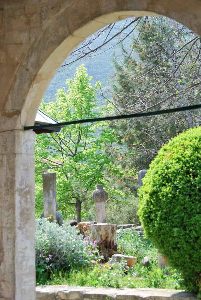 arco-mostar