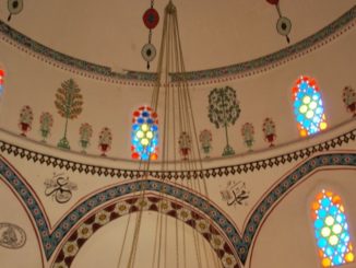 mostar-herzegovina-capitale-interno-moschea