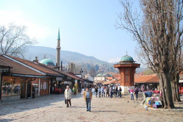 Sarajevo – square, April 2009 (Sarajevo)