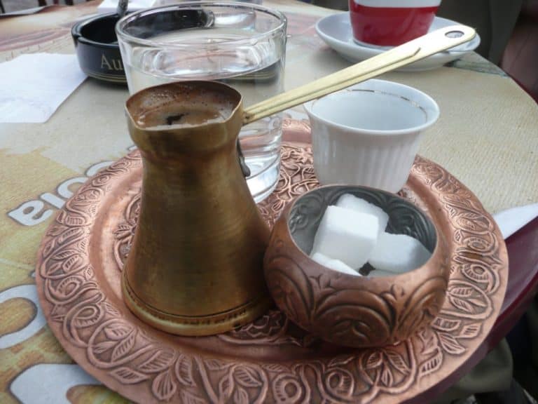 Sarajevo – coffee, April 2009 (Sarajevo)