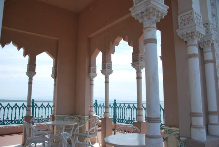 Cuba, Cienfuegos – balcony, spring 2010