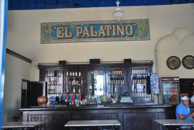 Cuba, Cienfuegos – bar, spring 2010