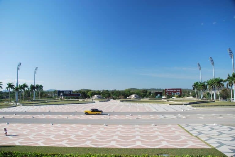 Cuba, Santa Clara – square, spring 2010