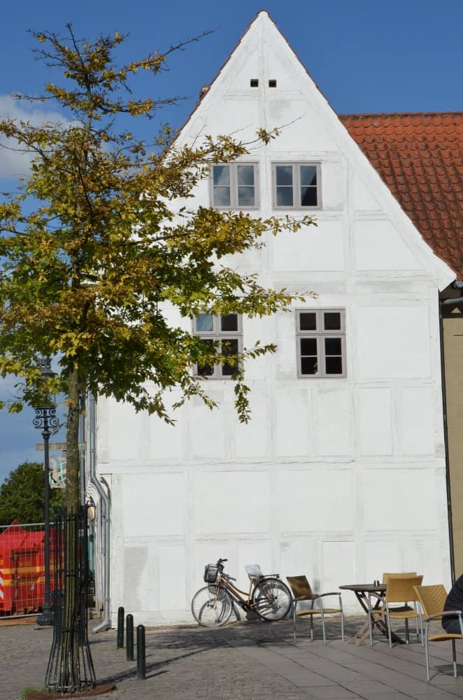 Denmark, Odense – white house, August 2012 (Odense)