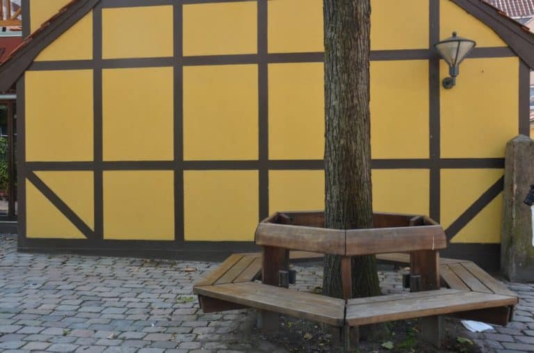 Denmark, Odense – yellow house and bench, August 2012 (Odense)