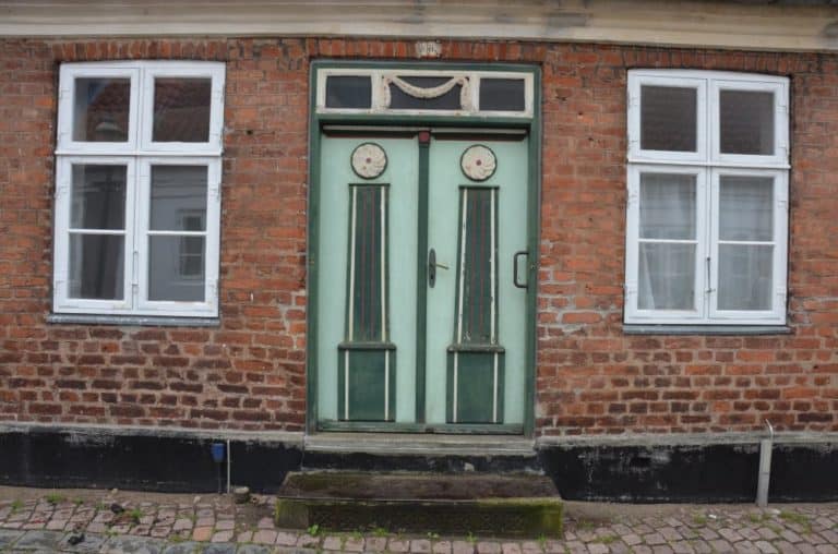 Denmark, Ribe – old green door, July2012 (Ribe)