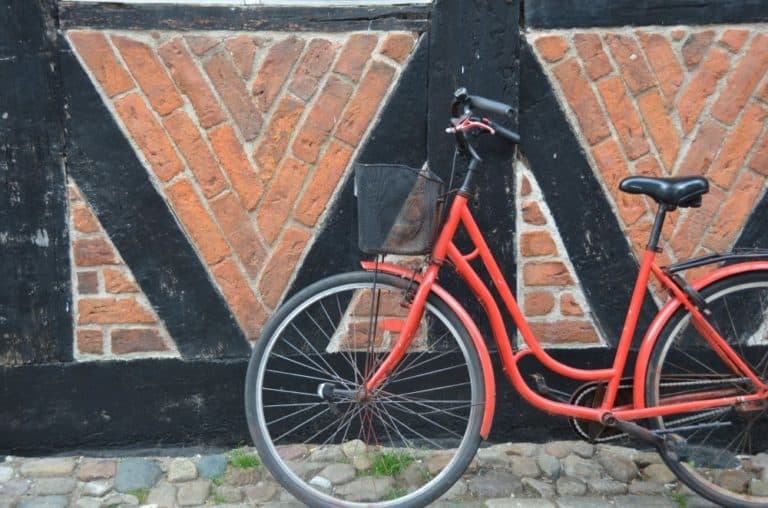 Denmark, Ribe – red bicycle, July2012 (Ribe)