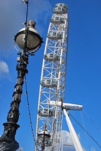 イギリス、ロンドン－青空　2011年 (ロンドン)