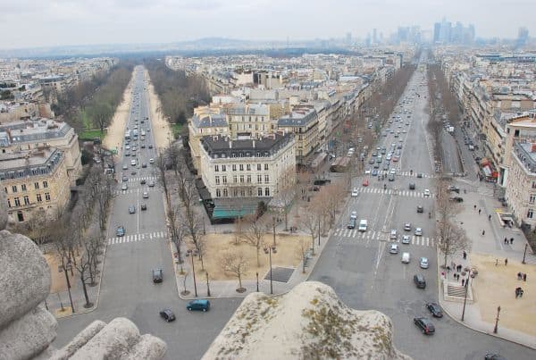 France, Paris – two streets, 2012 (París)