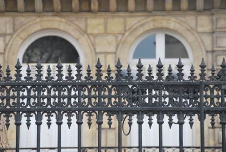 France, Paris – fence, 2012 (París)