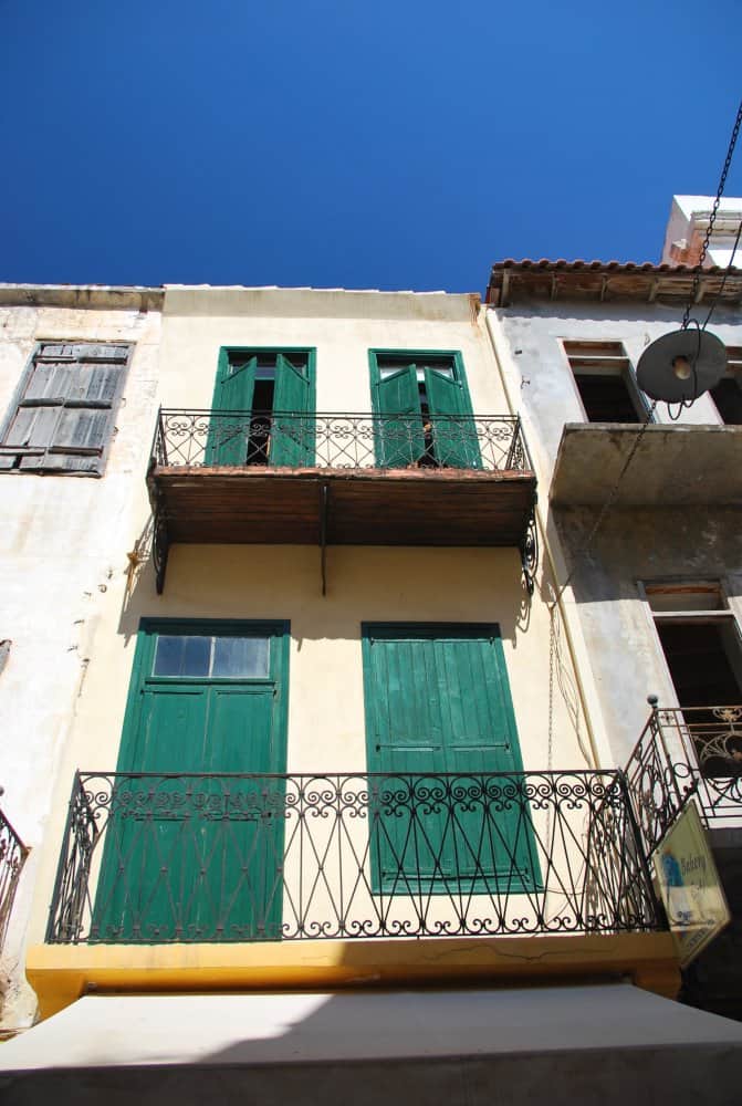 Greece, Chania – green windows, Aug.2009 (Crete)