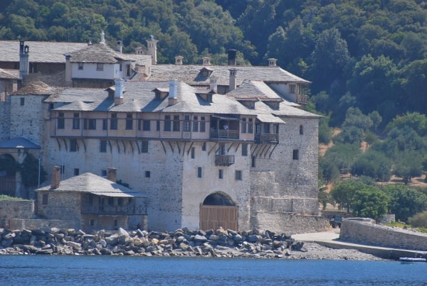 Mujeres no admitidas en Mt. Athos