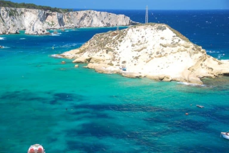 イタリア、トレミティ－海の景色 2011年 (プーリア州)
