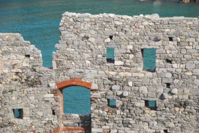 Italy, Portovenere – wall, 2010 (Liguria)