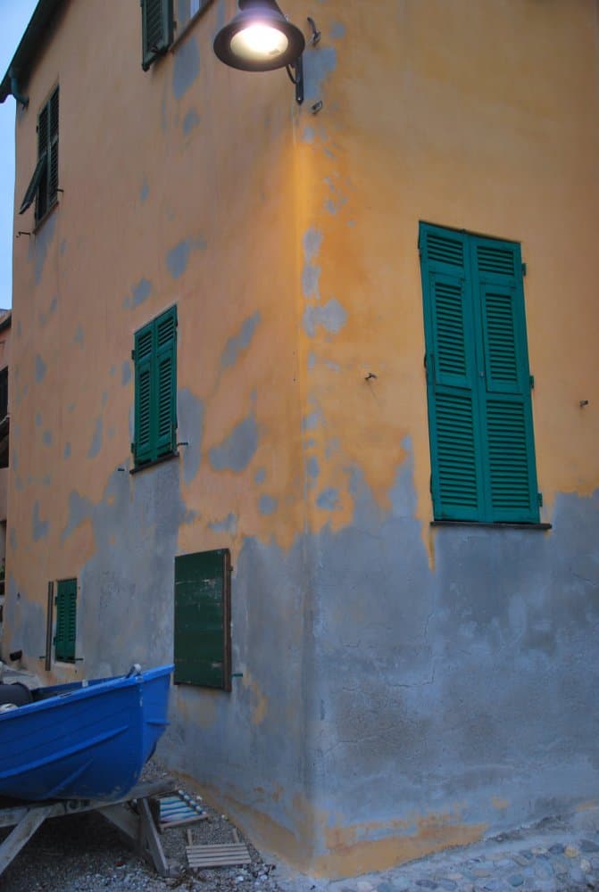 Italy, Varigotti – yellow house, Dec.2012 (Liguria)