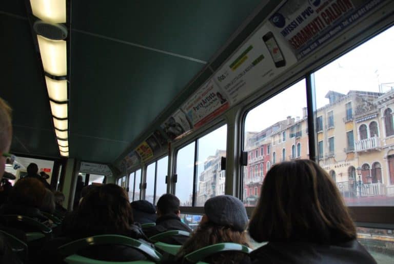 Autobús acuático para todo el mundo